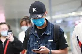 宝藏男团“X玖少年团”散是满天星，队长伍嘉成现在如何了？图片