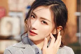 圈内人气NO.1的万茜，为什么这些年查无此人？图片