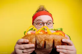 吃播心理学：为什么我们喜欢看别人吃吃吃？看别人吃真能减肥吗？图片