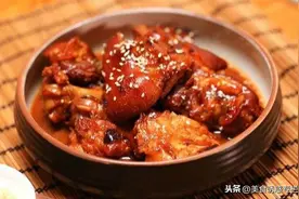 啤酒猪蹄，酱汁浓郁，软烂入味，是一道很美味的养颜佳品图片