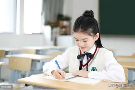 2020中考英语25篇完形填空练习及答案图片