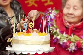 寿命长的女人，身体会有5个表现，若你全占，偷着乐吧图片