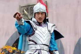 “战神”薛仁贵：方天画戟白袍加身，战无不胜无人能及图片