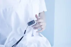让我浸在没有你的黑夜里图片