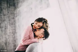 来者不拒的女人为啥多数在40多岁？一般原因有这三点图片