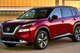 新老奇骏对比，内饰比现款好看十倍，换装分体式大灯是亮点图片