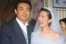郭蔼明：不顾流言“下嫁”刘青云，为何结婚22年还没孩子？图片