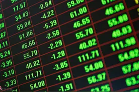 A股大跌，股票、基金要不要忍痛割肉止损？图片