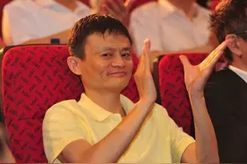 刘强东被问：看不看马云演讲？他的回答令人疑惑，网友：输得不冤图片