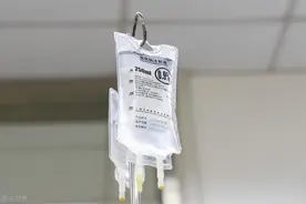 大众误区：输液能预防血栓！其实并不能，反而会给身体带来副作用图片