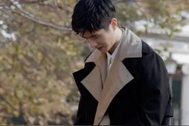 春天最适合穿的风衣图片