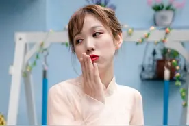 大长腿，细高跟，小姐姐完美身材，完美展现图片