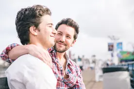 国内同性婚姻诉讼第一案被驳回，集齐“五证”实现“结婚证”功能图片