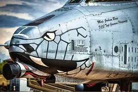 美军“疣猪”攻击机再次证明了，不要先进、只要最合适的思想图片