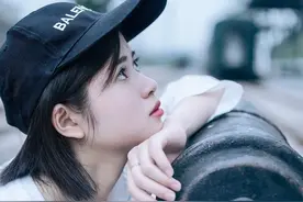人生最后都会明白：快乐很短暂，孤独是常态图片