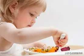 宝宝辅食添加指南（全），从一开始就不出错，就是最好的喂养图片