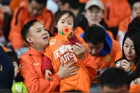 武汉卓尔 | 唱起战歌吹响决战号角！我们一起出发图片