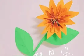 向日葵告诉我，只要面对阳光努力向上，日子就会变得单纯而美好图片