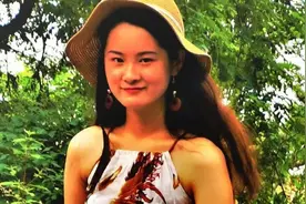 带您去八大关蝴蝶楼，看第一影后与情人的缠绵情爱，让人想入非非图片