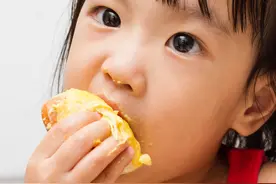 中国一年从泰国进口57万吨榴莲，吃榴莲的那些禁忌是真的吗？图片