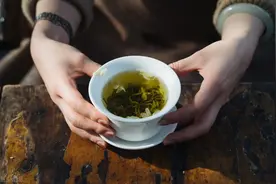 为什么老北京人最爱茉莉花茶？不被天价迷惑，花茶这样选就对了图片