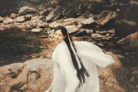 旧版《倚天屠龙记》第五十五回 秘道练功图片
