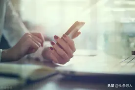 河南郑州女子无力负担母亲手术费用，聊天平台网友帮忙介绍医生、筹集手术费，“像认识了很久的老友一样”图片