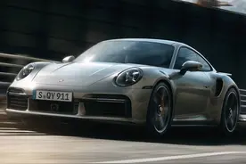 最能激活驾驶欲望的保时捷911 Turbo S！图片
