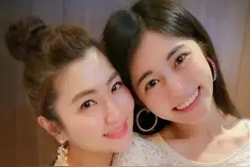 任家萱妹妹：长相清纯美过姐姐，姐姐不愿生子将亿万财产留给她图片
