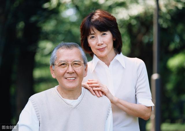 为什么很多中年男人不愿亲吻妻子？3位40多岁男人实话实说