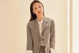 长相平平的女人，穿搭越简单越好看，模仿金高银的三套造型就够了图片