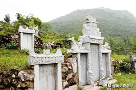 陈圆圆墓地终于曝光：隐藏贵州深山里，图7是令专家最激动的发现图片