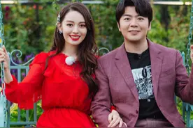 25岁嫁给挚爱偶像，如今升级当妈，郎朗娶的这个小娇妻可不简单图片