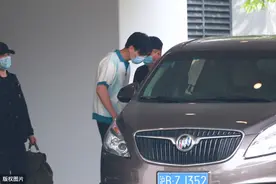 胡一天被问及理想女友，张云龙7字抢答，堪称男生人间理想！图片
