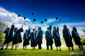 博士求职，学历“查三代”！本科就读非名校，连面试机会都不给？图片