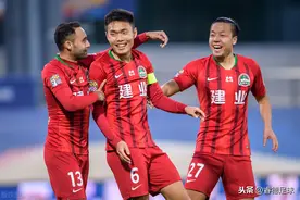 河南建业也有“草根学霸”，小伙一路逆袭成就家乡球队图片