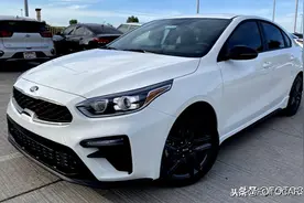 新款起亚福瑞迪，10万就能落地的合资三厢，耐用和性价都蛮高图片