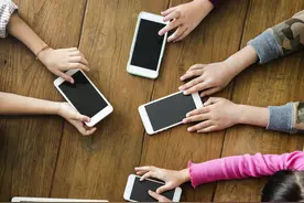 联通发大招，推出100G流量不限速和500分钟通话，这次良心了图片