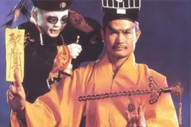 1997年，林正英灵堂布置暗藏玄机，葬礼上洪金宝对苑琼丹发飙：滚图片