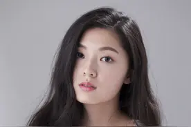 撩”女人，天天联系没用，这三个技巧才能让她对你念念不忘图片
