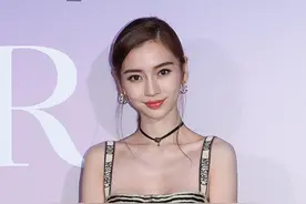 Angelababy可爱的一面图片