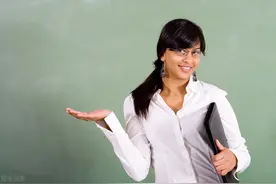 在深圳打工时和一个大我6岁的女人同居，半年后，才发现她有丈夫图片