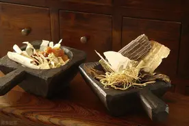 厉害了我的中医！脑梗瘫痪坐轮椅，中药通脉复行走图片