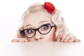 辟谣：第一次出血很正常？医生说，千万别不当回事图片