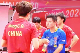 争议！国乒金牌教练被质疑：男团决赛不重用梁靖崑单打，合理吗？图片