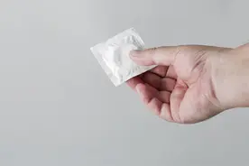 戴套不影响男人快感图片