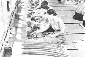 为何说原子弹下无冤魂？看看二战日本女子们的所作所为，你就懂了图片