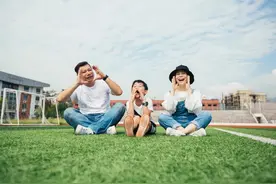 家庭成员之间怎么相处才和谐？学会自待与待人的法则，就能做到图片