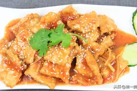 大厨教你锅包肉的饭店做法，学会这个方法，过年在家轻松做图片