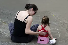 宝宝不愿意上厕所？数百个家庭告诉你也许你做错了图片